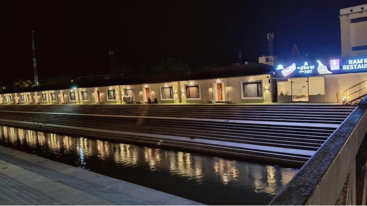 Ayodhya Haat Luxury Cottages Bagian luar foto