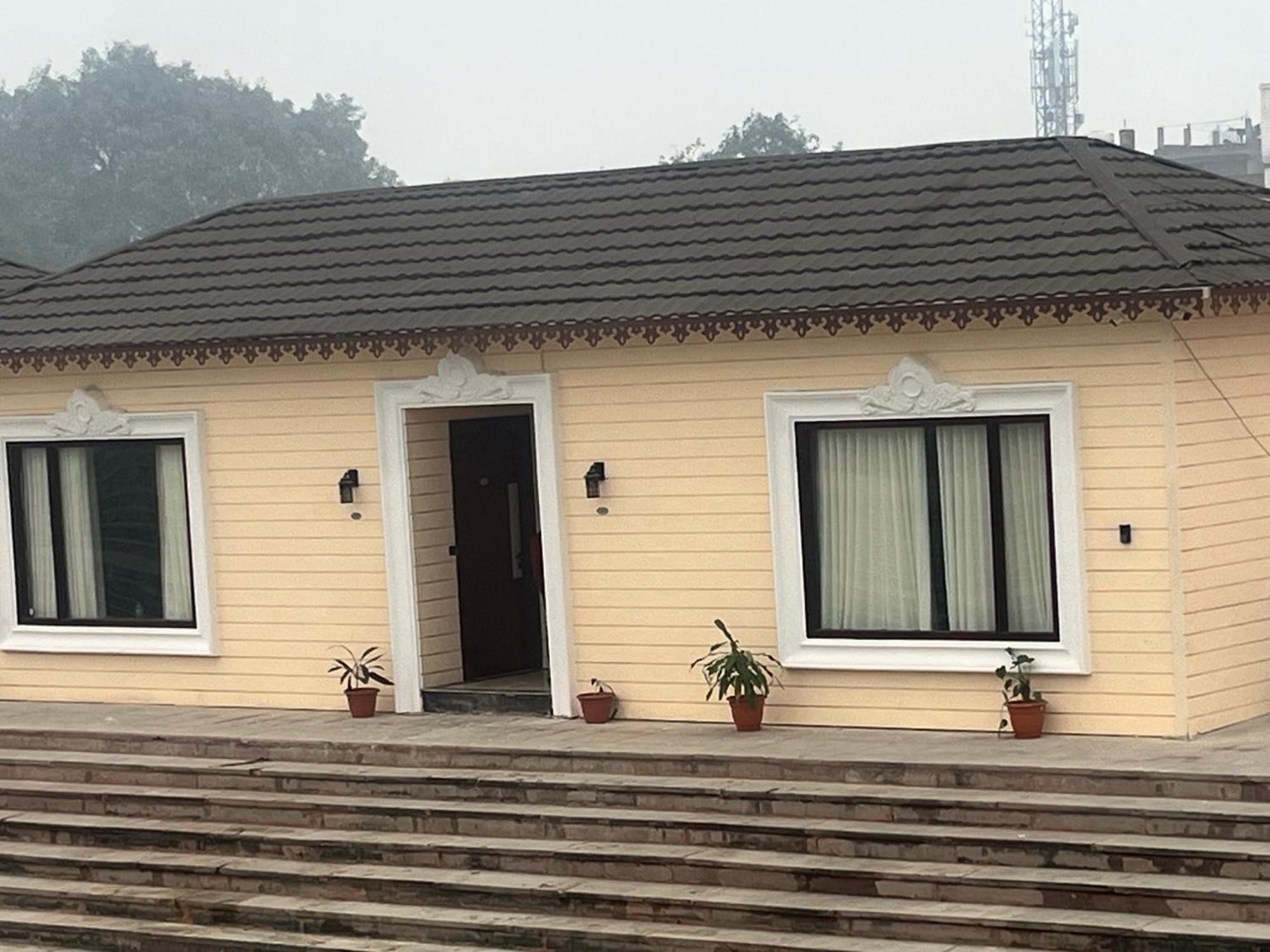 Ayodhya Haat Luxury Cottages Bagian luar foto